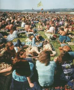 1969 Woodstock, Woodstock Hippies, Granola Aesthetic, Woodstock Music, Woodstock 1969, Boho Chique, Woodstock Festival