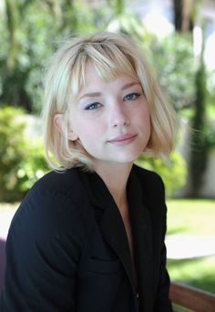 Blonde Bob With Bangs, Haley Bennett, Haircut Types, Bob Haircut With Bangs, Latest Short Hairstyles, Hair Shows, Short Blonde Hair, Hairstyles With Bangs, Fine Hair