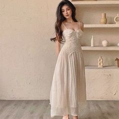 Prom Dresses Medium Length, Summer One Piece Dress, Summer One Piece, White Lace Maxi, Spaghetti Strap Bodycon Dress, Dress Korean, Camisole Dress, Beach Maxi Dress, Vestidos Vintage