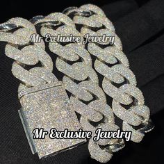 22mm Ice out VVS1 Moissanite Diamond Cuban Link Chain Men's Bustdown Miami Cuban Chain 925 Solid Silver Cuba Link Necklace For Unisex Gift, Pass Diamond Tester, Personalized Name Pendant, Dainty Pendant, Custom Special Jewelry, Custom Personalized Pendant, Custom Logo Pendant, Custom Name Pendant, Bling Bling Hip Hop Jewelry, Simulated Diamond Men's Custom Name Letter Pendant, Gift for friend, Gift For daughter,Hip Hop Jewelry, Custom Made Jewelry, Picture Pendant, Memory Charm,Photo Necklace, A Diamond Cuban Link Chain, Cuban Link Chain Men, Vvs Diamond, Picture Pendant, Diamond Tester, Dainty Pendant, Miami Cuban, Photo Necklace, Unisex Gift