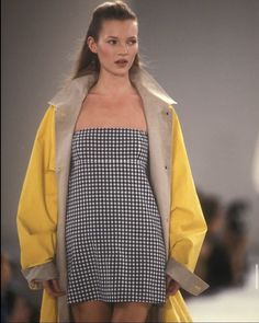 1990s Supermodels, Fashion Show Themes, Fashion Ads, Many Many, Couture Runway, Isaac Mizrahi, 2000s Fashion, Inspiration Mode