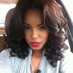 Love the curls with highlights Dressing Tips, Hair Dressing, Wavy Wigs, Hair Laid, Hair Crush, Relaxed Hair, Long Wigs, Red Lipstick, Hair Envy