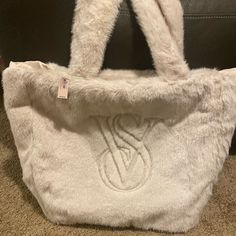 Victoria’s Secret Faux Fur Tote Bag Fur Tote Bag, Victoria Secret Bags, White Faux Fur, Faux Fur, Color White, Bag Lady