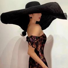 This Classic Look Is Absolutely Stunning! From The Kentucky Derby And Other Races To Church, Memorials, The Beach...Wear This Hat When You Want To Wow! Travels Well, And It's Even More Beautiful In Person. Where Class And Sophistication Meet! Our High-Quality Hats, Fascinators, Gloves, And Stockings Are Always "New," With Tags, Uniquely Designed And Absolutely Gorgeous! "Beloved Millinery Collections" Offer The Largest, Most Unique Selection Of High-Quality Designer And Couture Hats And Fascinat Big Sun Hat, Womens Wide Brim Hats, Custom Fitted Hats, Womens Beach Hat, Aesthetic Face, Raspberry Beret, Wide Brim Straw Hat