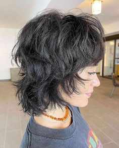 Modern Shag Haircut, Short Shaggy Haircuts, Textured Haircut, Shaggy Short Hair, Short Hair Trends, Edgy Hair, Short Hair Haircuts