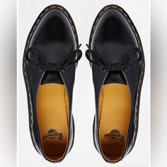 Do Not Buy This Listing Iso Dr. Martens Siano In Uk 4 Or Us Women’s 6. Open To Either Of The Black Styles, But Not White. Dr Martens Shoes Women, Business Goth, Goth Look, Dr Martens Shoes, Martens Shoes, Dr. Martens, Black Boots, The Black, Black Fashion