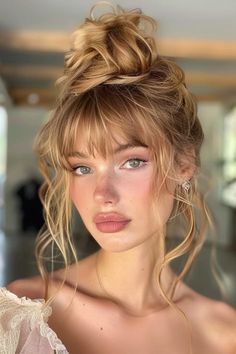 Rooted Blonde With Bangs, Beach Hairstyles Bangs, Elegant Hair With Bangs, Bang Updo Hairstyles, Bride Bangs, Blonde Bangs Brown Hair, Cute Blonde Hairstyles, Bangs On Round Face, Trendy Hairstyles With Bangs