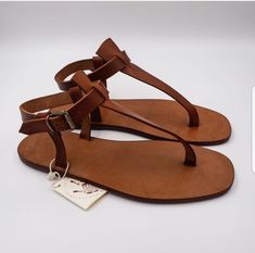 Leather Chappals, Casual Shoes Women Sneakers, Medium Heel Shoes, Sun Water, Sandals For Men, Ladies Sandals