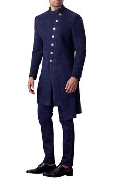 Showcase male sartorial style with this navy blue achkan bandhgala set with an asymmetric hemline and a side placket.
Trousers
Side placket - Aza Fashions Sartorial Style, Full Sleeves, Aza Fashion, Full Sleeve, Chef's Jackets, Long Sleeve Blouse, Navy Blue, Trousers, For Men