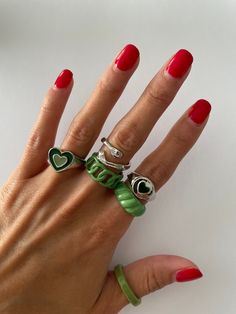 Set of 6 stacking rings in retro Y2K style. Great present for your loved one or for yourself.  Amazing affordable price. Wether it is a summer beach party, birthday, evening date, it will complete your total look beautifully. If you want to make happy your loved one or yourself, then you found a perfect gift. Material: Acrylic and stainless steel ✦ SHIPPING & PACKAGING ✦ Each product packed in a very cute packaging 🎁 The items will be send 1-2 working days after payment. The package will be sen Beach Party Birthday, Resin Rings, Stackable Ring Sets, Summer Beach Party, Shipping Packaging, Chunky Rings, Resin Ring, Make Happy, Y2k Retro