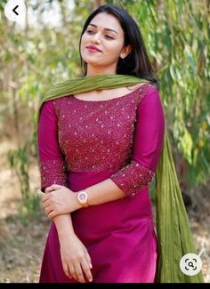 Aari Kurti Designs, Neck Designs For Kurta, Churidar Neck Designs Latest, Churidhar Designs For Stitching, Designer Churidar, Front Neck Design, Chudidhar Designs, Dessert Thanksgiving, Thanksgiving Aesthetic