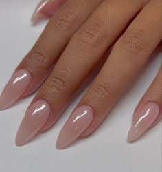 Cancun Nails, Unghie Sfumate, Kutek Disney, Foot Nail, Milky Nails, Nude Nail, Nude Nail Designs, Modern Nails, Nail Candy