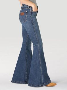 Womens Trouser Jeans, Country Outfit, Fringe Shirt, Go Big Or Go Home, Western Jeans, Green Jeans, Paige Jeans, Wrangler Jeans