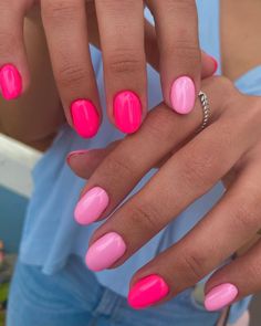 Mail Color Combinations, Summer Polish 2024, Best Nail Ideas 2024, Summer Nails Neon Colors, Neon Pink Dip Nails, Best Summer Nail Colors 2024, Spring Nail Polish Colors 2024, Best Spring Nail Colors 2024, Summer Nail Polish 2024