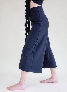 Our Cabellera Gauchos are a classic throwback to the fashion trends of the 00's. Featuring a mid rise waist and loose fitting legs that hit your calf, these pants are comfortable yet stylish. These pants fit slightly slimmer than the Luz lounge pants. Design Features Hemp/Cotton Stretch Jersey, 3% Spandex (240 GSM) Wide, folded waistband Fitted around the booty Wide, straight legs 23" inseam Fit and Sizing Guide: These pants fit slim through the booty and open up around the legs. The waistband i Jumpsuit Jacket, Pants Fit, Pants Design, Lounge Pants, Spring Collection, Cami Tops, Workout Pants, Dress Skirt, Design Features