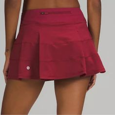 >>> New With Tags <<< Lululemon Pace Rival Mid-Rise Skirt Color: Mulled Wine Size: 0, 8, 10, 12 Built In Shorts Rear Zip Pocket Fast Shipping Nike Winter Jackets, Lululemon Tennis Skirt, Anna Claire, Black Tennis Skirt, Maroon Skirt, Everyday Skirts, Black Ruffle Skirt