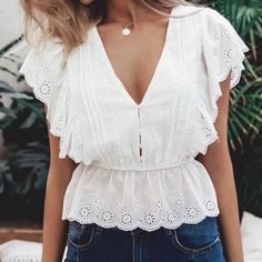 Beautiful Embroidery Blouse Shirt Ethereal Style, Blouse Peplum, Ruffle Hem Blouse, White Ruffle Blouse, Tiered Blouse, White Short Sleeve Shirt, Peplum Tops, Style Tops, Peplum Blouse