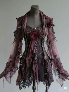 Evil Fairy Outfit, Whimsical Dress Fairy Tales, Pretty Outfits Fancy, Swamp Aesthetic Clothes, Ravencore Outfit, Witch Dress Aesthetic, Dark Fairy Aesthetic Clothes, Dark Ethereal Outfit, Gaudy Fashion