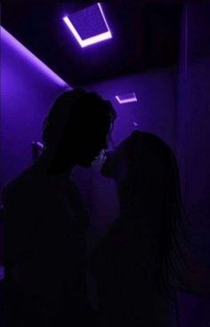 boyfriend in shower Dark Purple Aesthetic, Aesthetic Couple, Photo Couple, Cute Relationship Goals, Red Aesthetic, Purple Aesthetic, Couple Aesthetic, Two People, Cute Couple Pictures