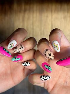 #gelnails #rodeonails #westernnails Wild West Nails, Western Nails Almond, Spring Western Nails, Nfr Nails Designs, Pink Western Nails, Nails With Blooming Gel, Country Acrylic Nails, Rodeo Nails, Cowboy Nails