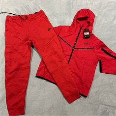 Reposhing This Item I Purchased From @Flinstoned. Large Size To Small For Me, Still Have Tags Never Worn! Questions? Leave A Comment Below! University Red Fleece Hoodie For Sports, University Red Fleece Sports Hoodie, Nike Fleece Tracksuit For Sports, Nike Long Sleeve Sportswear Tracksuit, Nike Casual Long Sleeve Tracksuit, Red Hooded Activewear For Gym, Red Cotton Sporty Tracksuit, Casual Hooded Tracksuit For Outdoor Activities, Casual Red Tracksuit For Streetwear