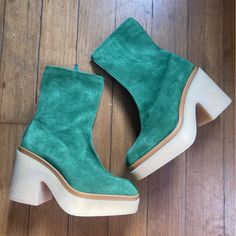 Reposhing This Item I Purchased From @Thirdfire. Loved It, But Ready To Rotate For Something New. Questions? Leave A Comment Below! Ankle Platform Boots, Free People Shoes, Platform Boots, Emerald Green, Something New, Emerald, Free People, Women Shoes, Boots