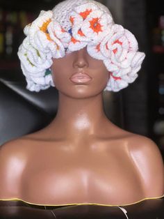 Full handmade ruffle hat. One size fits most. Hat comes in black or white with a hint of rainbow on the brim Boo Crochet, Crochet Ruffle Hat, Trolls Cake, Ruffle Hat, Rainbow Hat, Diy Knit Blanket, Custom Fitted Hats, Crochet Sun, Crochet Loom