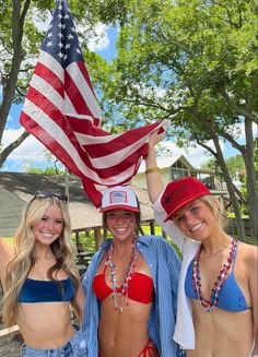 4th Of July Lake Aesthetic, Fourth Of July Lake Aesthetic, Summer 2024 Swimwear, 4th Of July Beach Pictures, Lake Summer Outfit, 4 July Outfits, 4th Of July Aesthetic Outfits, Fourth Of July Outfits Aesthetic, July 4th Aesthetic