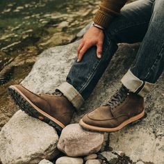 The Scout Boot in Espresso Grizzly from Taylor StitchInspired & Designed in California. Men’s shirting, outerwear, denim, and basics responsibly bui... Men’s Winter Boots, Woodsy Fashion, Best Boots For Men, Mens Outdoor Fashion, Best Boots, Thursday Boots, Moc Toe Boots, Taylor Stitch, Shoe Making