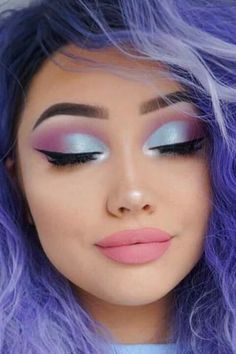 Purple Makeup Looks, Rainbow Eye Makeup, Make Up Designs, Pink Eye Makeup, Dramatic Eye Makeup, Easter Makeup, Make Up Inspiration, Rainbow Makeup, Purple Makeup