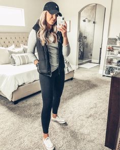 Mom Outfits Fall, Trendy Mom Outfits, Sporty Outfits, Athletic Outfits