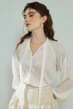 White Pleated Blouse/ Silk Long Sleeves Button Down Shirt / | Etsy Graduation Blouse, Resort 23, Ivory Skirt, Office Blouse, White Silk Blouse, Blouse Summer, Romantic Blouses, Blouse Silk, Perfect Closet