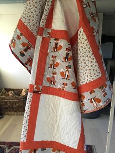 A delightful cot/toddler or throw size quilt.  Choose either RUST or PURPLE  The price is for one quilt only! All cotton fabric with super wash Tuscany poly Throw Size Quilt, Fox Quilt, Fox Design, Tuscany, Blankets & Throws, Denmark, Blankets, Rust, Violet