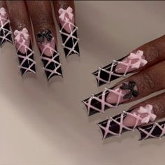 Long Length Lace Up Bow Knot Press On Nail Kit Kaws Nails Set, Crock Nail Art, Press On Nail Kit, Bow Nail Designs, Aesthetic Bow, Nail Shapes Square, Matte Pink Nails, Bow Nails, Bow Nail