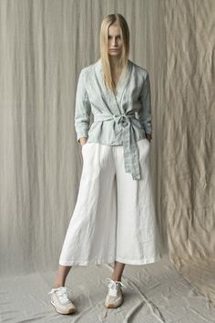 "Short linen blazer kimono or short linen sweater. Kimono collar, set in sleeves and a belt option will make you feel like in a real kimono: convenient and cozy, but still elegant and special. Go to our colour list to choose colour you like. Double washed for extra softness and for shrinkage prevention. ABOUT US LINEN ID was born from desire to embrace things that actually matter. We aim to create sustainable garments that offer uncompromised design, are versatile and stay with You as time passe Kimono Blazer, Linen Jackets Women, Kimono Collar, Linen Two Piece Set, Short Kimono Jacket, Weddings 2024, Blazer Linen, Linen Wedding Dress, Chanel Style Jacket