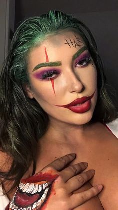 Lady Joker Costume Diy, Joker Makeup Women, Joker Makeup Female, Hallowen Schminke, Female Joker Halloween, Female Joker Costume, Rave Halloween Costumes