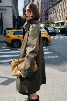 WATER REPELLENT TRENCH ZW COLLECTION Khaki Coat Outfit, Zara Spring, Khaki Coat, Khaki Trench, Khaki Trench Coat, Coat Trends, Waistcoat Dress, Coat Outfit, Car Coat