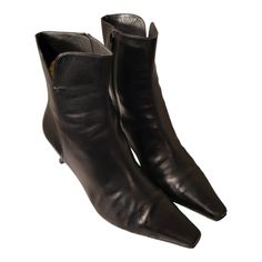 "The perfect heeled ankle boots!! Stuart Weitzman Dark Brown Leather Ankle Boots w/ Pointed Toe & 2.5 inch heel size 7.5M The leather is very soft and in great condition, some wear on toes. Length: 9.5\" Height: 6\" Heel: 2.5\" Width: 3\" Color: Dark Brown Condition: Good Vintage Brand: Stuart Weitzman" Formal Fall Heeled Boots With 4-inch Heel, Formal Ankle Boots With Stacked Heel, Formal Heeled Boots With 4-inch Heel And Medium Width, Classic Office Boots With 4-inch Heel, Classic Ankle Booties For Formal Occasions, Formal Ankle Heeled Boots With Padded Heel, Formal Ankle Boots With Padded Heel, Formal Fitted Pointed Toe Booties, Formal Fitted Booties With Pointed Toe