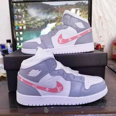 Custom Air Force 1 Pink, Air Jordan 1 Grey, Jordan 1 Grey, Air Force 1 Pink, Free Hand Painting, Shoe Embroidery, Custom Air Jordan 1, Pink Jordans, Custom Jordans