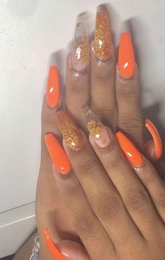 Nails Coffin Orange, Dried Flower Nail Art, Nail Orange, Flower Nail Art Designs, Nails 2018, Nice Nails, Dye Fabric, Flower Nail, Flower Nail Art