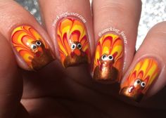 #Thanksgiving Nail Art Your Family Will Find Adorable ... Fall Thanksgiving Nails, Water Marble Nail Art, Water Marble Nails, Turkey Tail, Nagellack Trends