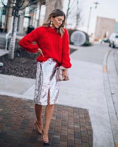 White Christmas Outfit, Red Top Outfit, Cute Christmas Outfit, Christmas Outfits Dressy, Becky Hillyard, Red And White Outfits, Christmas Sweater Outfits, Christmas Outfit Ideas, Cella Jane