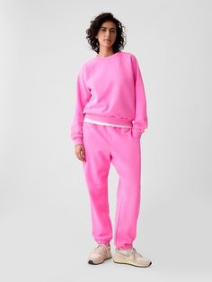 Vintage Soft Raglan Sweatshirt | Gap Women’s Sweatsuit, Tops With Sweatpants, Pink Sweat Set, Sweatsuits For Women, Winter Athleisure, Pink Sweatshirts, Athleisure Winter, Pink Sweat, Sweat Sets