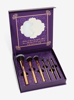 Luxie Disney Aladdin Princess Jasmine 6 Piece Brush Set, Disney Makeup Palette, Contouring Products, Defined Face, Ella Jane, Aladdin Princess Jasmine, Aladdin Princess, Stippling Brush, Perfect Cat Eye, Mini Fragrance