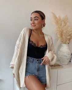 Julia Havens, Lace Body, Mom Outfits, Spring Summer Outfits, Outfits Casuales, Beach Wear, Cute Casual Outfits, Spring Summer Fashion, Everyday Outfits