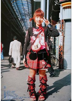 Fruits Street Fashion, Harajuku Street Fashion, Japanese Punk, Harajuku Street Style, Japanese Fashion Magazine