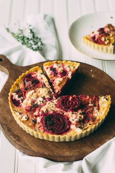 there is a pie on the cutting board