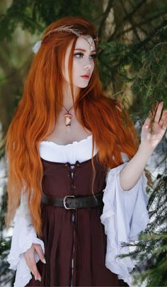 Ann Siren, Kaisa Wallpaper, Red Hair Woman, Red Haired Beauty, Medieval Life, Ren Fair, Beautiful Red Hair, Strawberry Blonde Hair, Long Red Hair