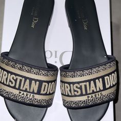 Lightly Worn Christian Dior Slides Size 39 Dior Dway Slides, Dior Office, Dway Slides, Christian Dior Slides, Dior Slides, Keds Sneakers, Tie Up Sandals, Dior Sandals, Dior Logo