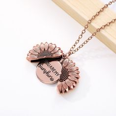 SPECIFICATIONS Type: Necklace Style: Cute/Romantic Shape\pattern: Flower Shape / Pattern: Sunflower Pendant Size: 30mm x 30mm Packaging: Individually packed Occasion: Banquet / Engagement / Anniversary / Wedding / Birthday Gift Occasion: Anniversary Necklace Type: Pendant Necklaces Model Number: Pendants Necklaces For Women Metals Type: Copper Material: Metal Material: Stainless steel Item Type: Necklaces Gender: Woman / Couple / Child Gender: Women Fine or Fashion: Fashion Compatibility: Colar Daisy Choker, Creative Necklace, Sunshine Necklace, Sunflower Pendant, Sunflower Necklace, Celtic Knots, Bff Gifts, Birthday Jewelry Gift, My Sunshine